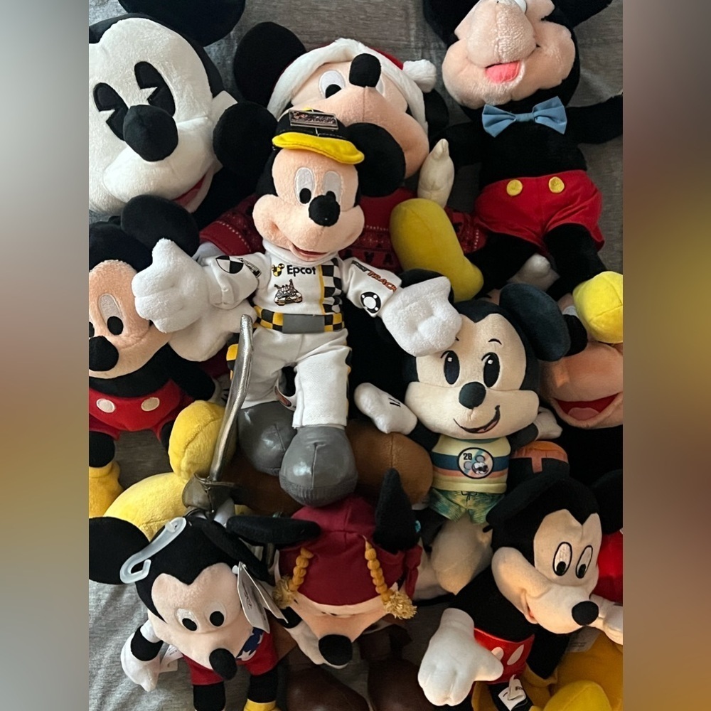 Vintage Mattel Disney Mickey Mouse Teach Me Stuffed Plush Learning Toy 15" 1992 - Picture 5 of 5